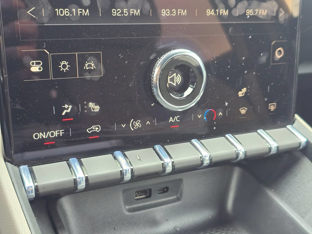 Used 2026 GMC Terrain Elevation AWD/4WD image 30