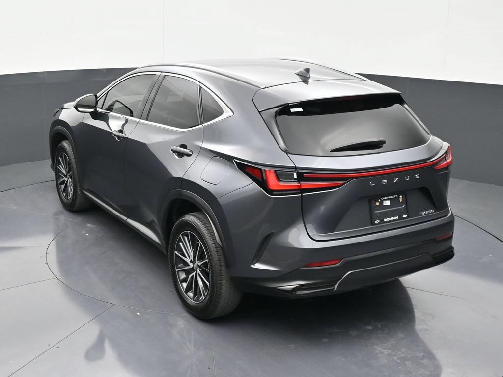 Used 2023 Lexus NX 250 FWD w/ Towing Package (2000 Lbs) image 14