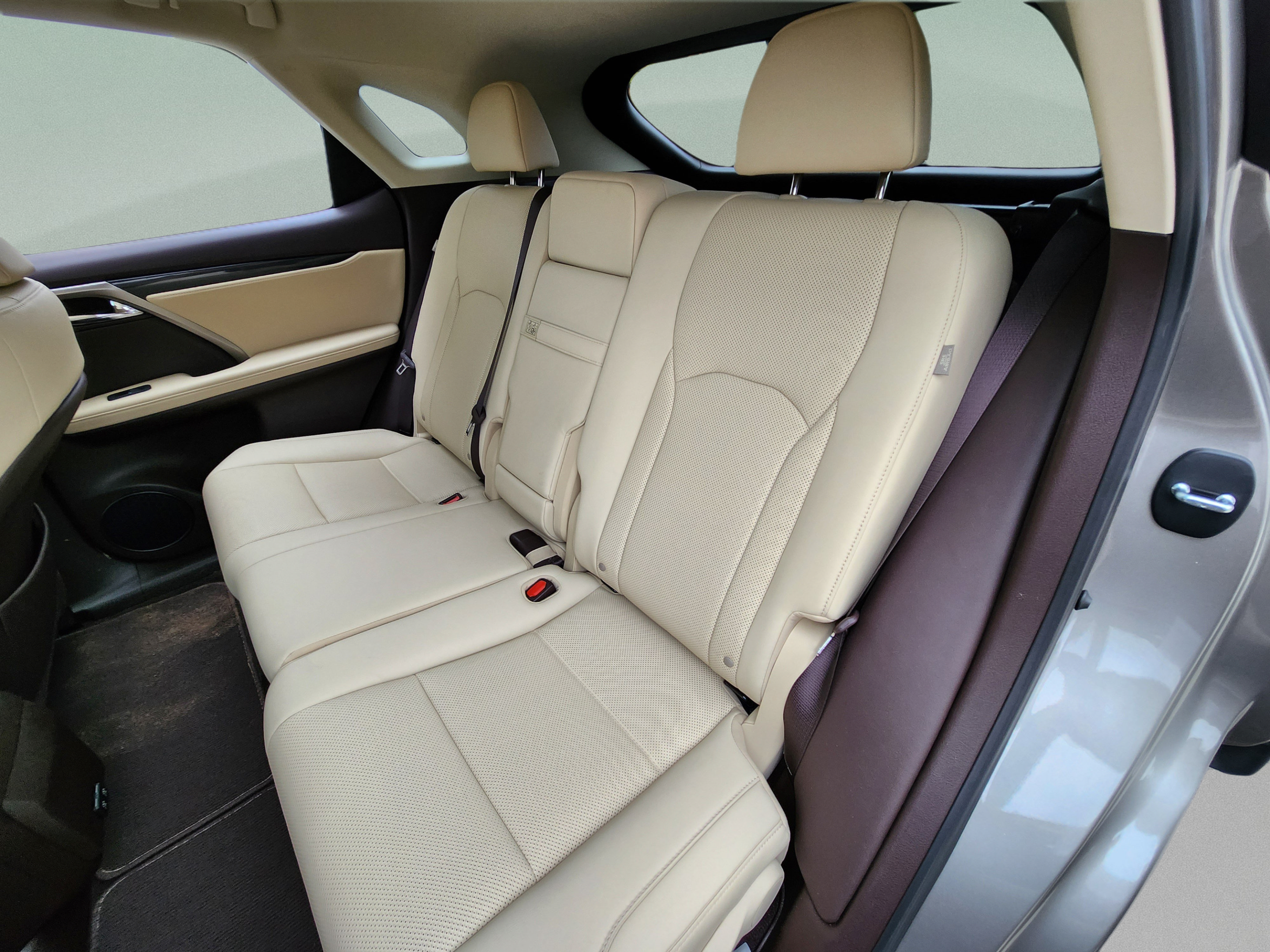 Certified 2020 Lexus RX 350 FWD w/ Accessory Package image 22