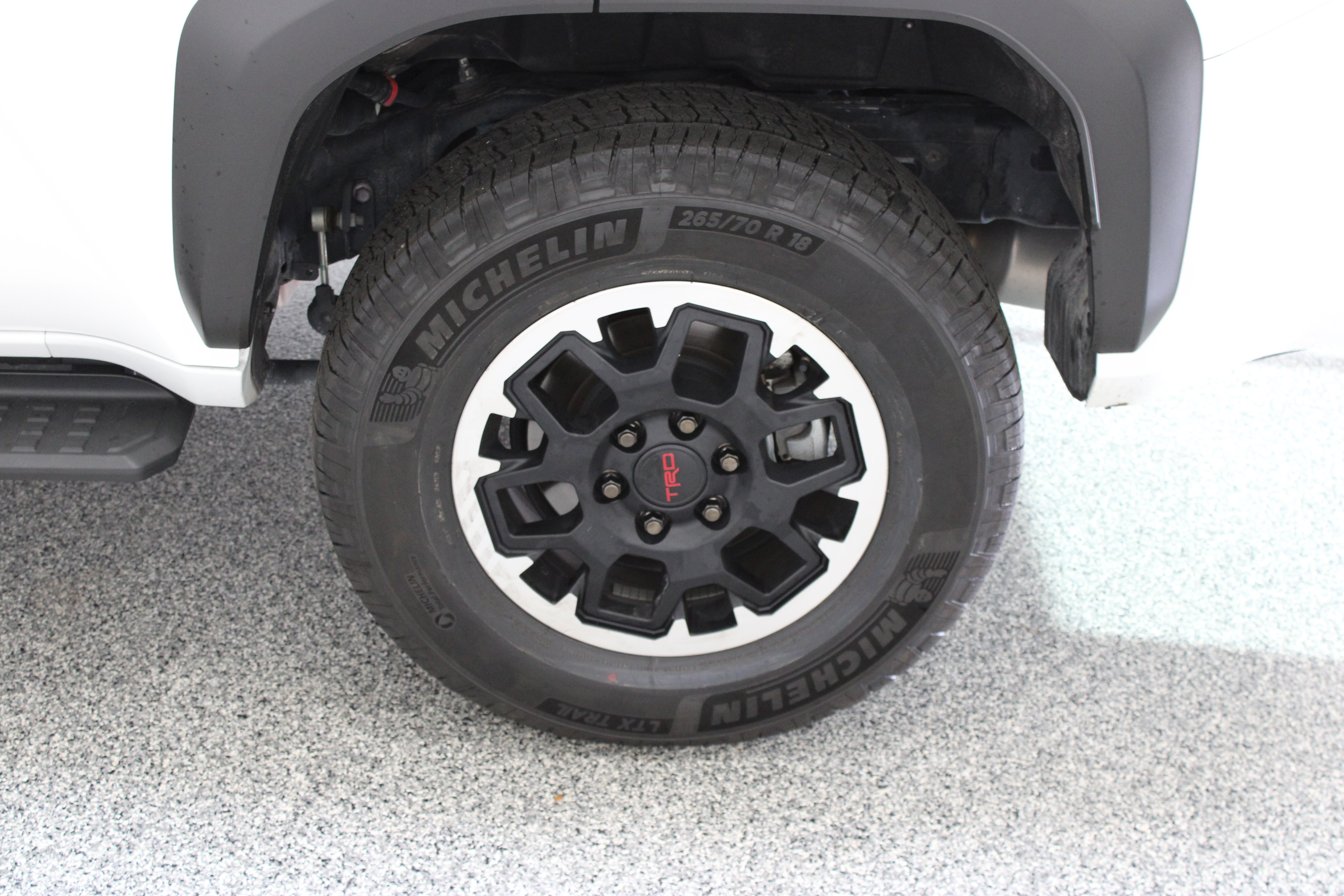 Used 2025 Toyota 4Runner TRD Off-Road Premium w/ Tow Technology Package AWD/4WD image 10