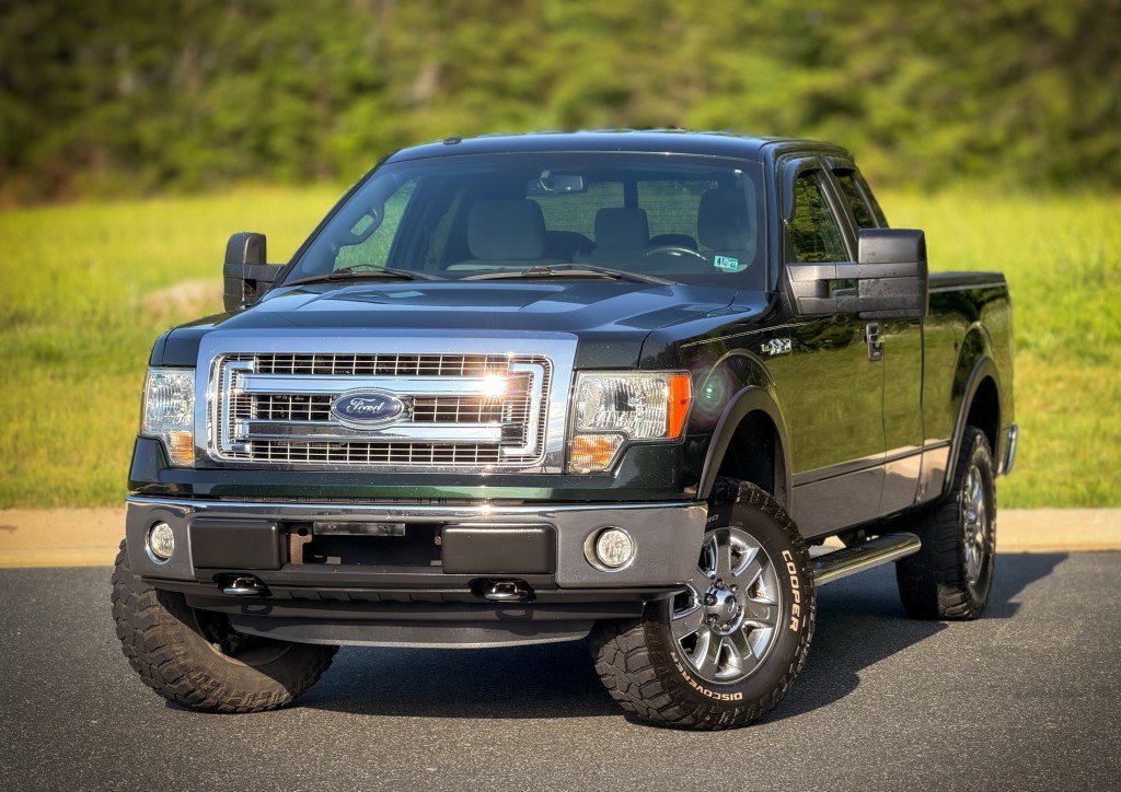 Used 2014 Ford F150 XLT w/ Equipment Group 302A Luxury AWD/4WD image 18