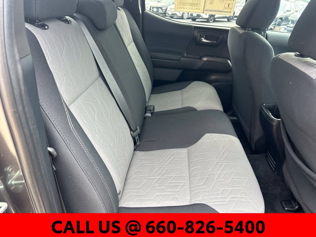 Used 2020 Toyota Tacoma TRD Sport w/ Technology Package AWD/4WD image 9