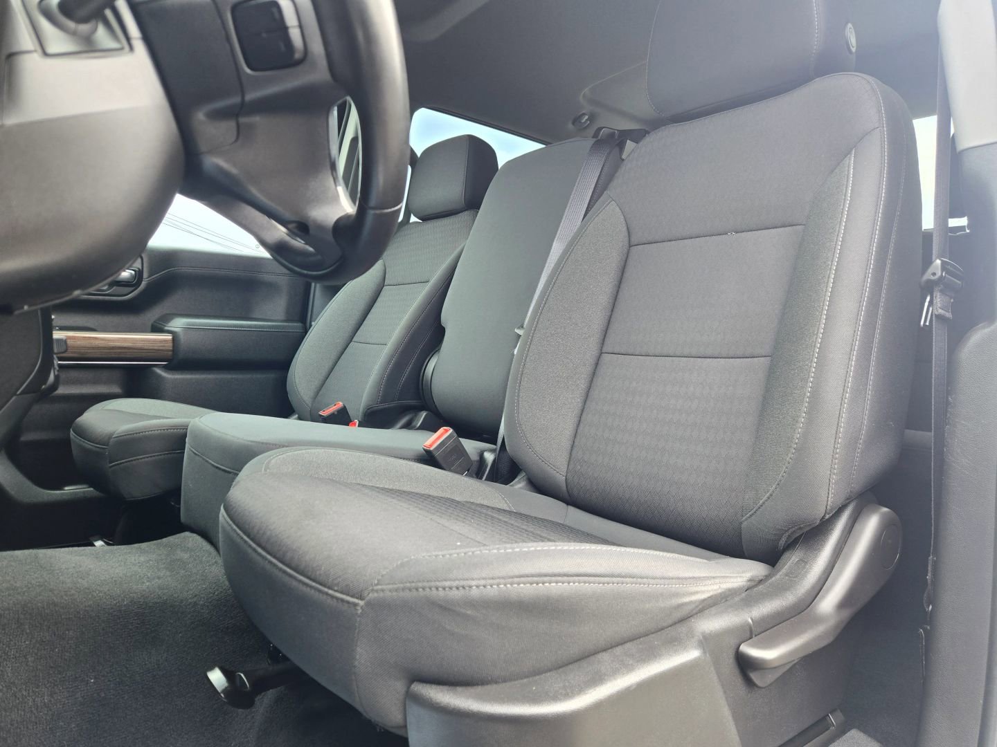 Used 2023 Chevrolet Silverado 3500 LT image 10