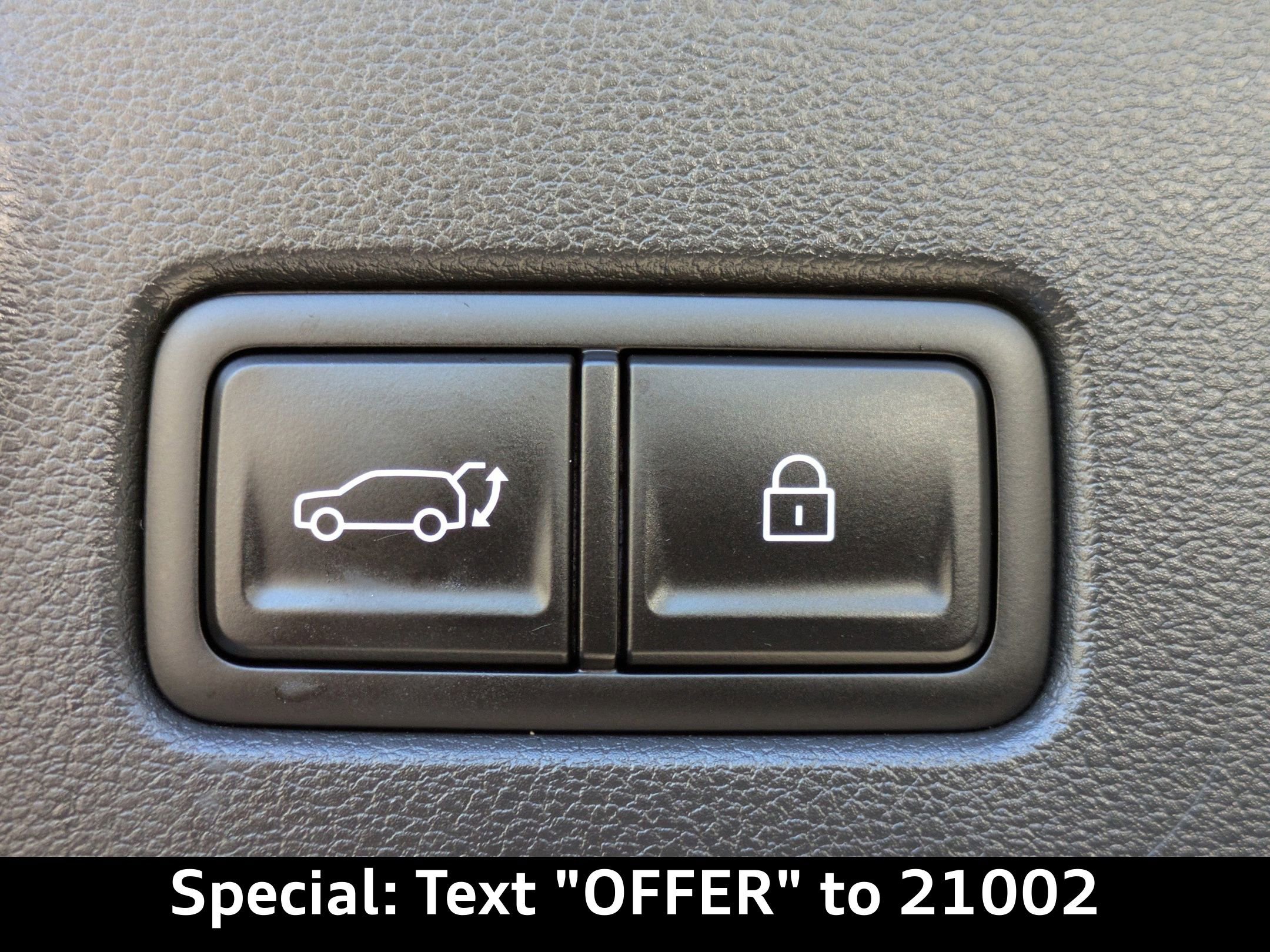 Used 2025 Hyundai Santa Fe XRT image 15