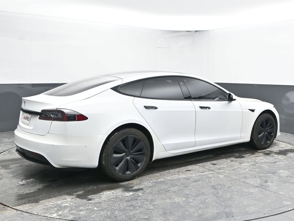 Used 2021 Tesla Model S Plaid image 10
