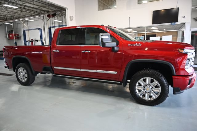 New 2026 Chevrolet Silverado 3500 High Country w/ High Country Premium Package AWD/4WD image 4