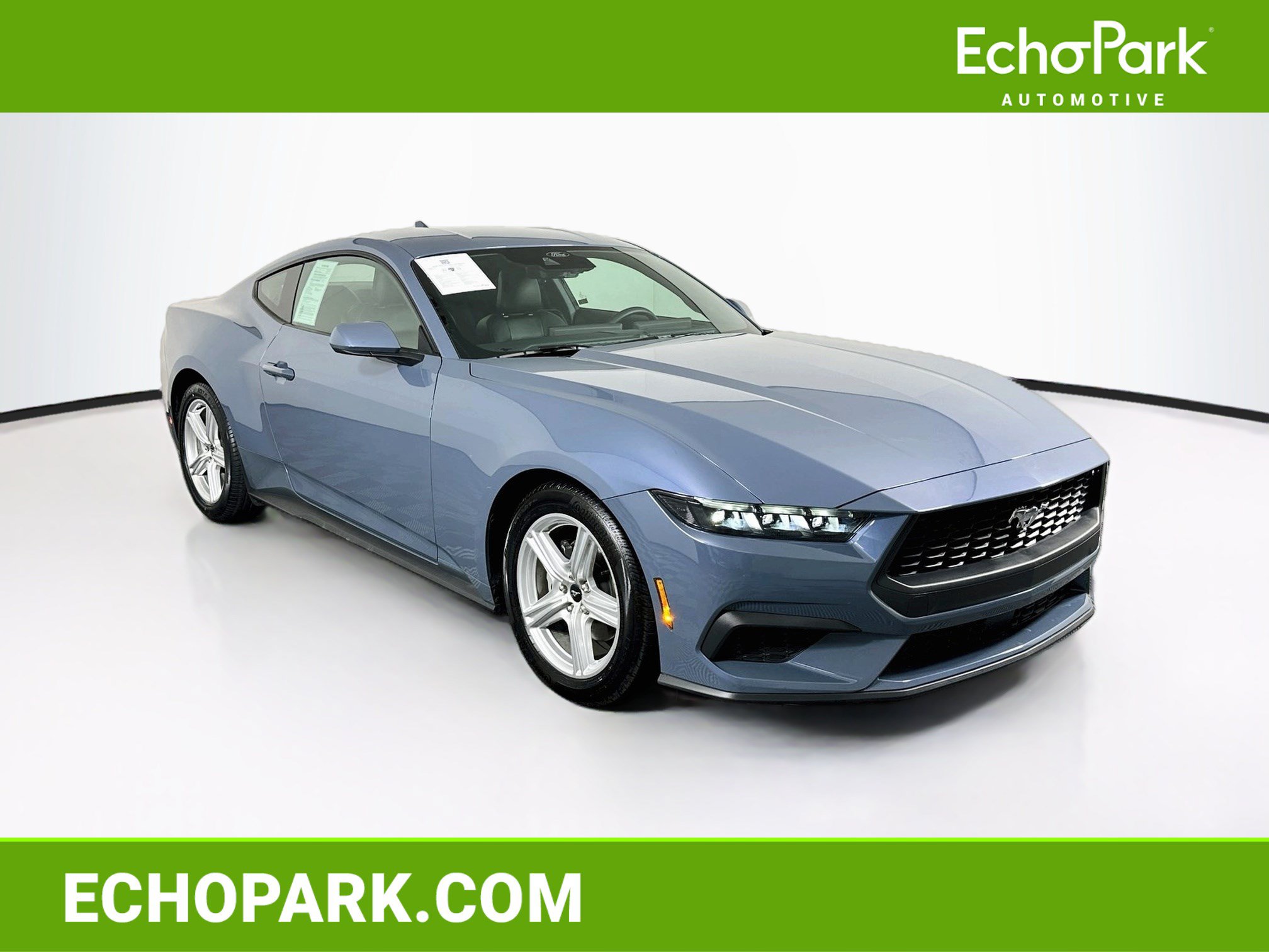 Used 2026 Ford Mustang Premium RWD image 1