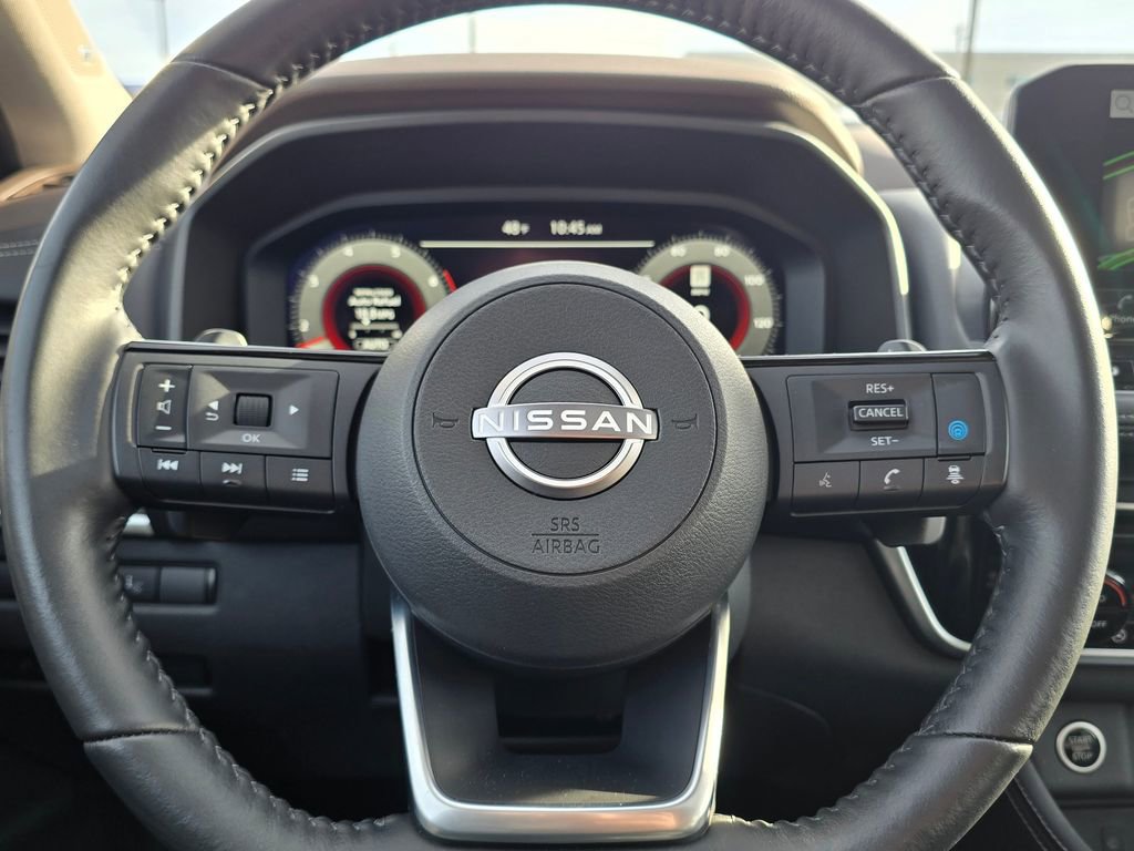 Used 2023 Nissan Rogue Platinum w/ Platinum Premium Package image 26