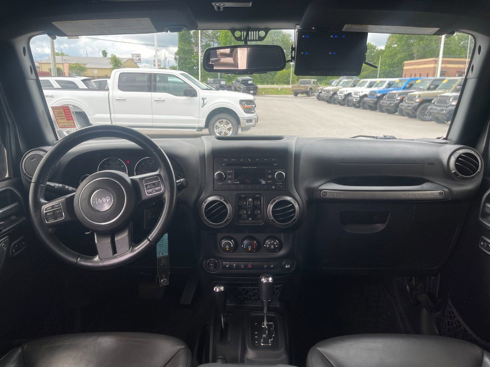 Used 2017 Jeep Wrangler Unlimited Sport w/ Quick Order Package 24S AWD/4WD image 15