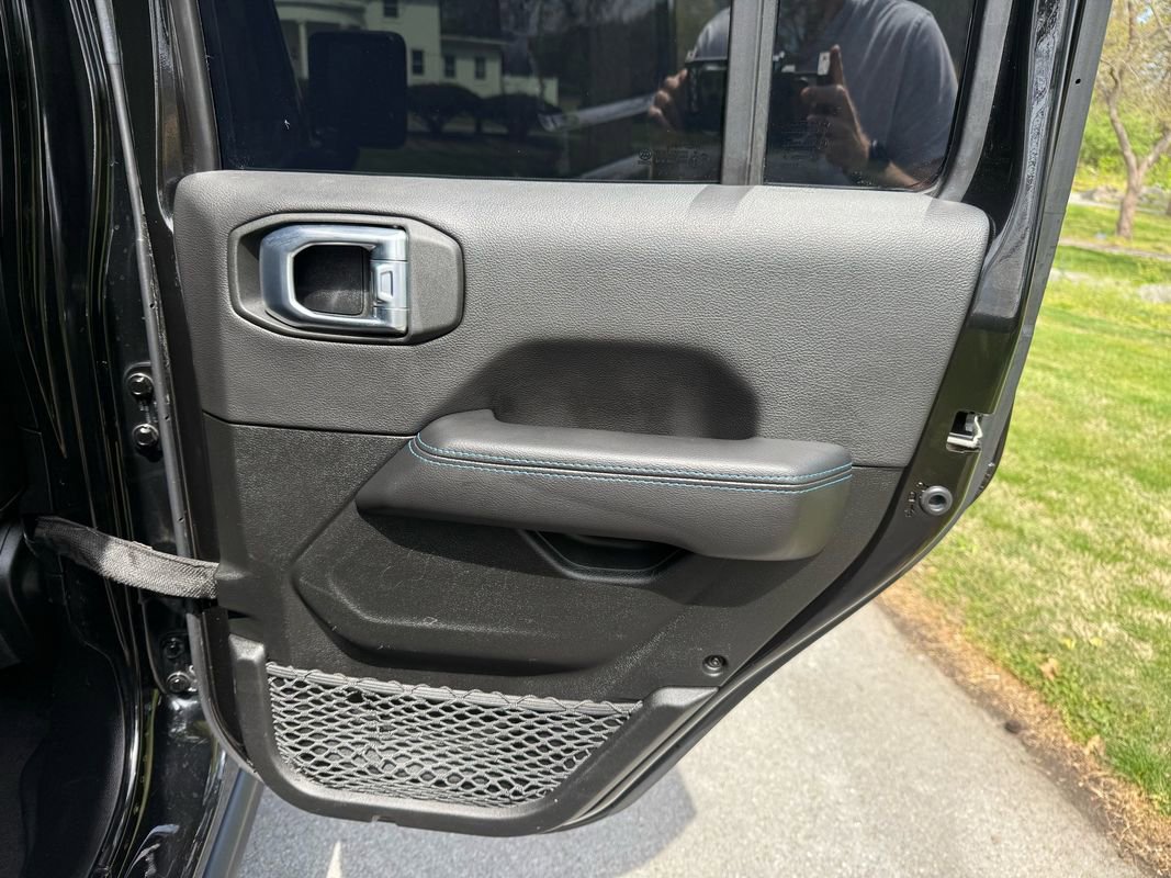 Used 2021 Jeep Wrangler Unlimited Rubicon 4xe w/ Steel Bumper Group AWD/4WD image 43