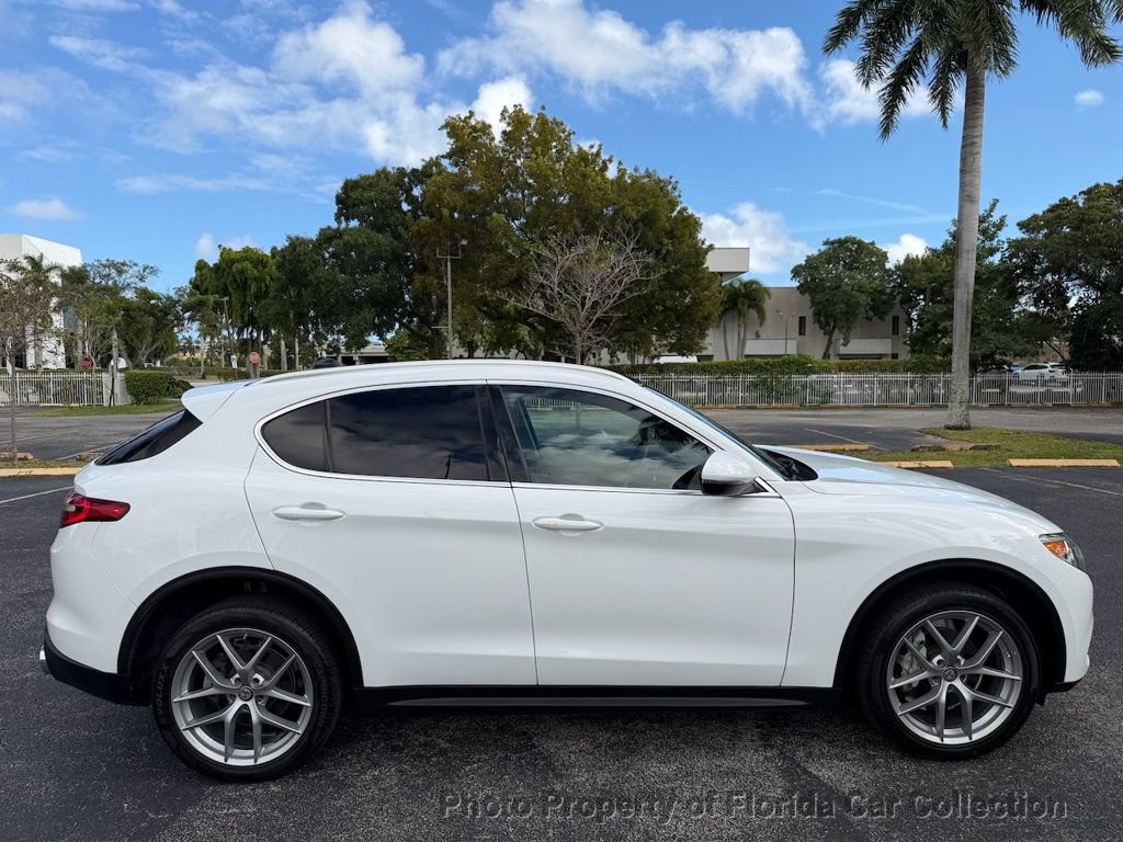 Used 2018 Alfa Romeo Stelvio Ti AWD/4WD image 6