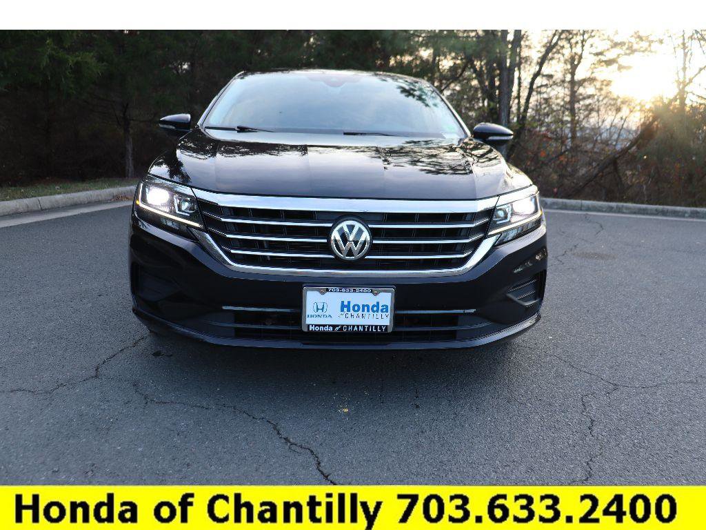 Used 2020 Volkswagen Passat 2.0T SE w/ Sunroof Package video 2