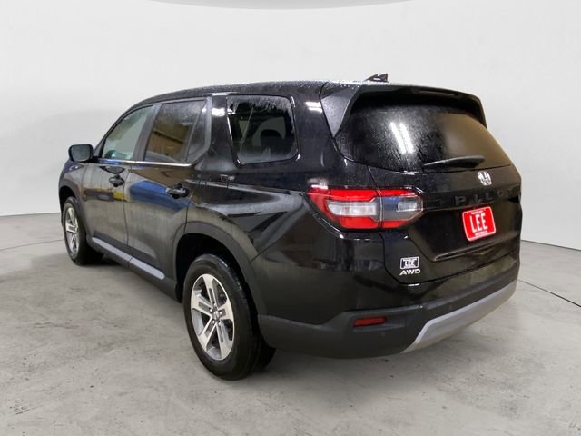 New 2025 Honda Pilot EX-L image 3