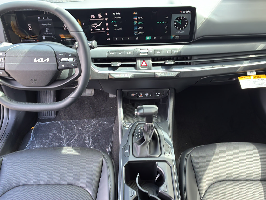 New 2026 Kia K4 EX FWD image 32