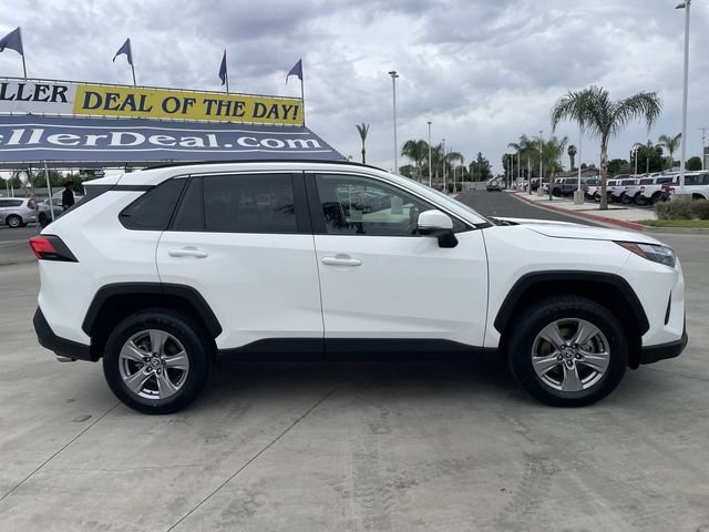 Used 2024 Toyota RAV4 XLE FWD image 9