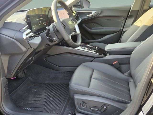 Used 2025 Audi A5 2.0T Premium w/ Convenience Package AWD/4WD image 9