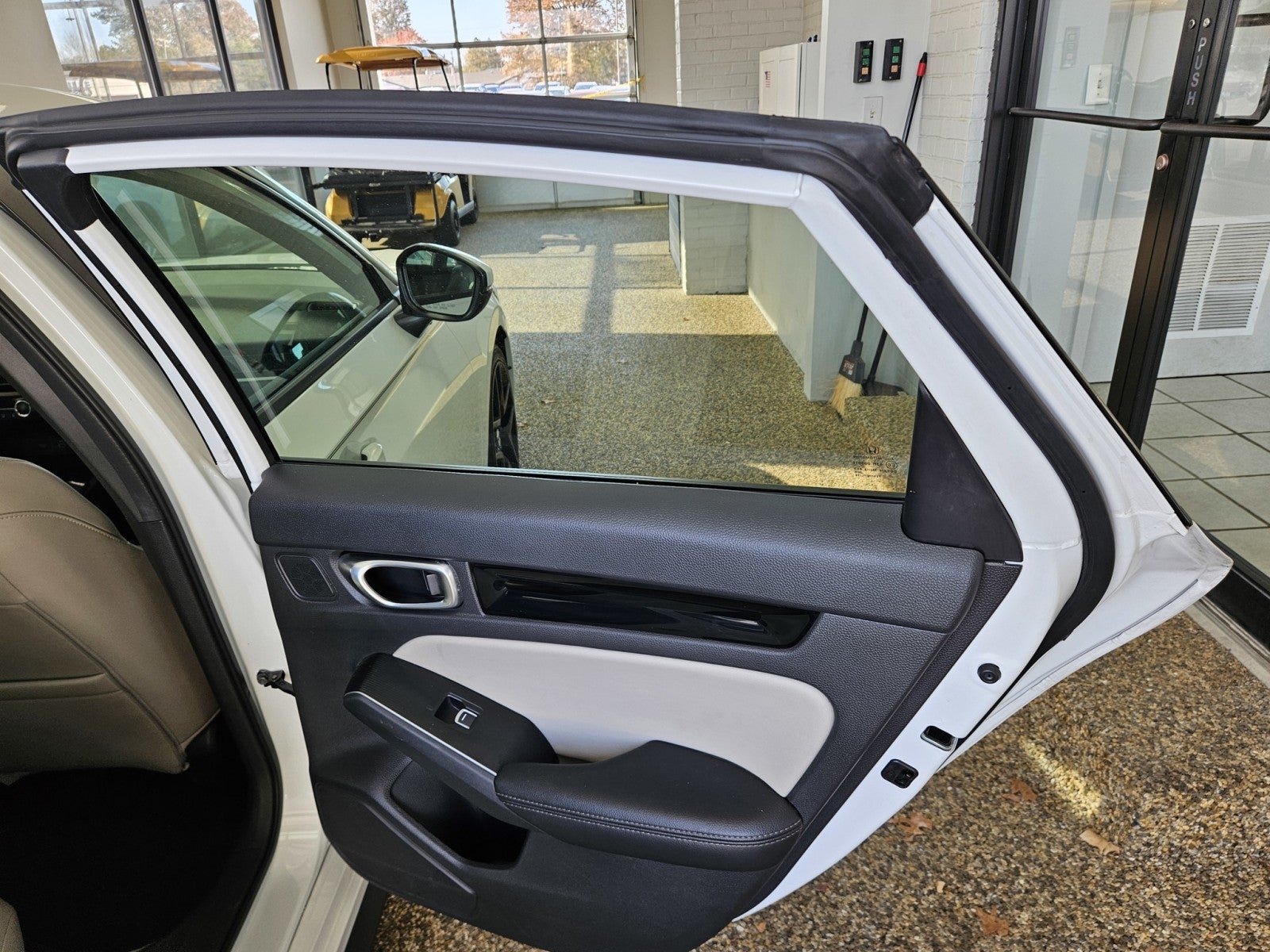 Used 2023 Honda Civic Sport Touring image 16