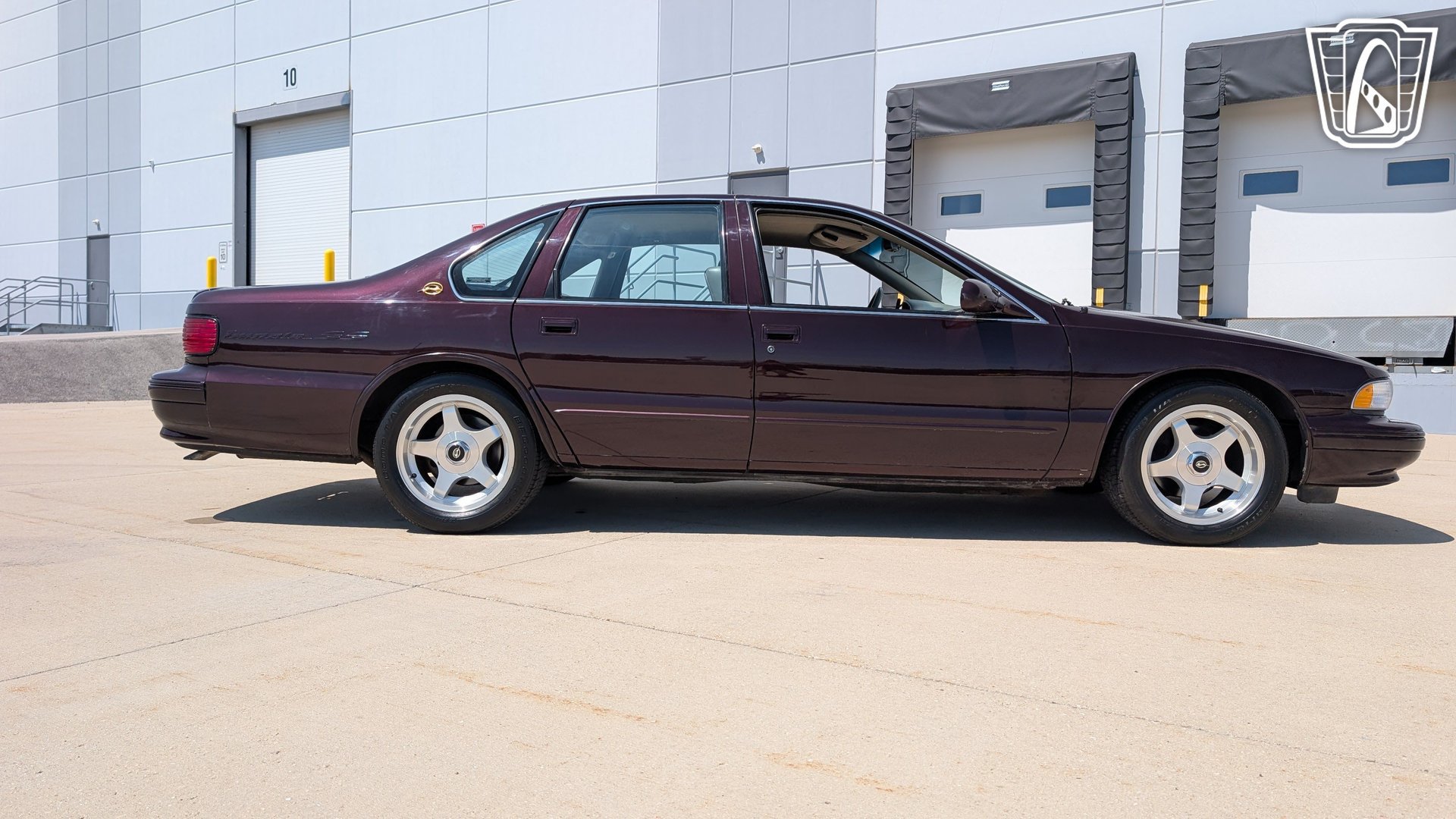 Used 1995 Chevrolet Impala SS RWD image 19