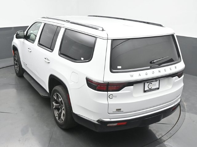 Used 2023 Jeep Wagoneer Series III w/ Preferred Equipment Group AWD/4WD image 41