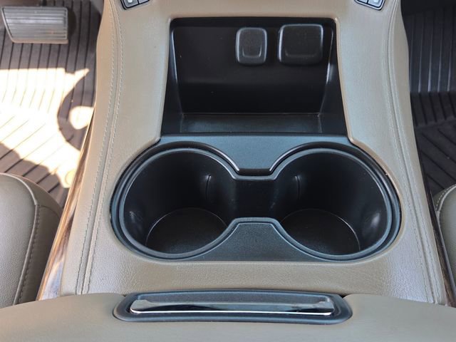 Used 2017 GMC Yukon XL SLT w/ Premium Edition image 19