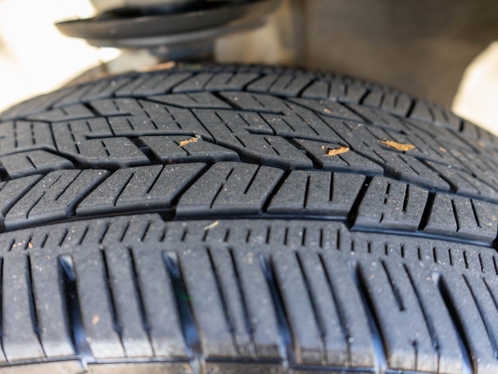 Used 2024 GMC Acadia Denali w/ Super Cruise Package image 41