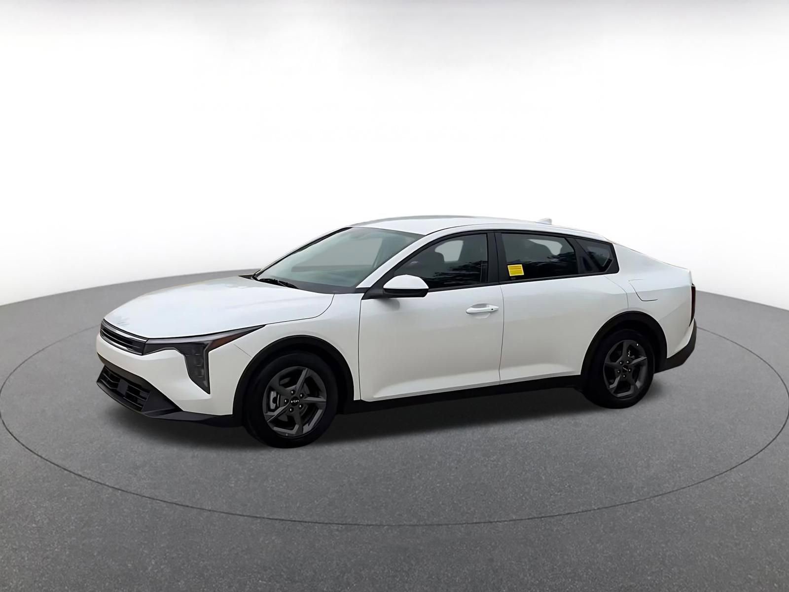 Used 2025 Kia K4 FWD image 9