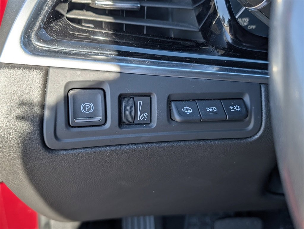 Used 2020 Cadillac XT6 Premium Luxury image 14