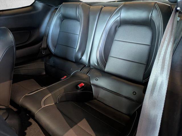 Used 2020 Ford Mustang Shelby GT500 w/ Technology Package RWD image 17