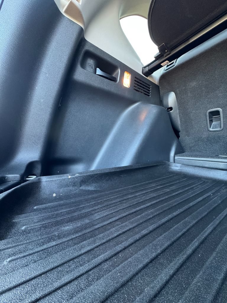 Used 2020 Honda CR-V EX-L image 12