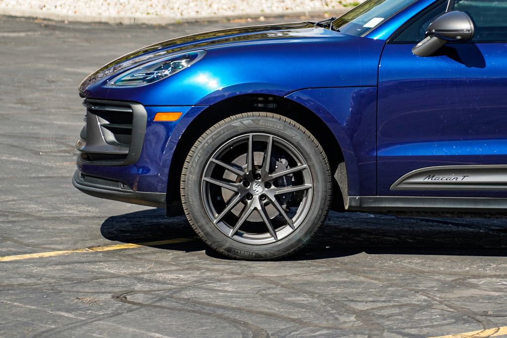 Used 2023 Porsche Macan Turbo image 8