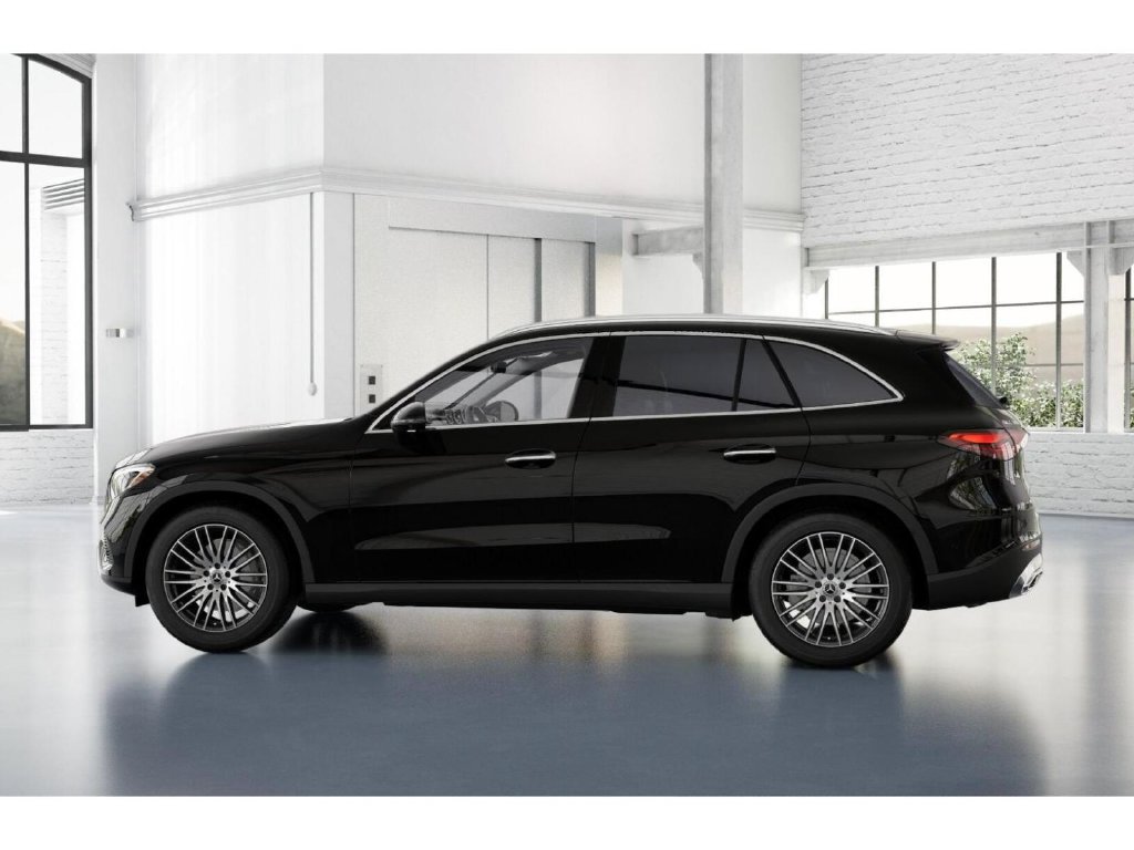 Certified 2023 Mercedes-Benz GLC 300 4MATIC image 33