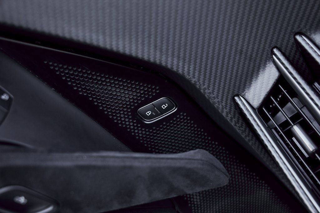 Used 2020 Ford GT Carbon Series image 48