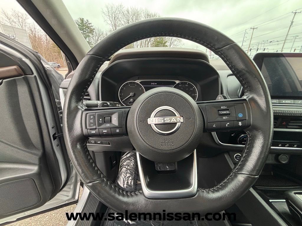 Certified 2023 Nissan Rogue SV w/ SV Premium B Package image 8