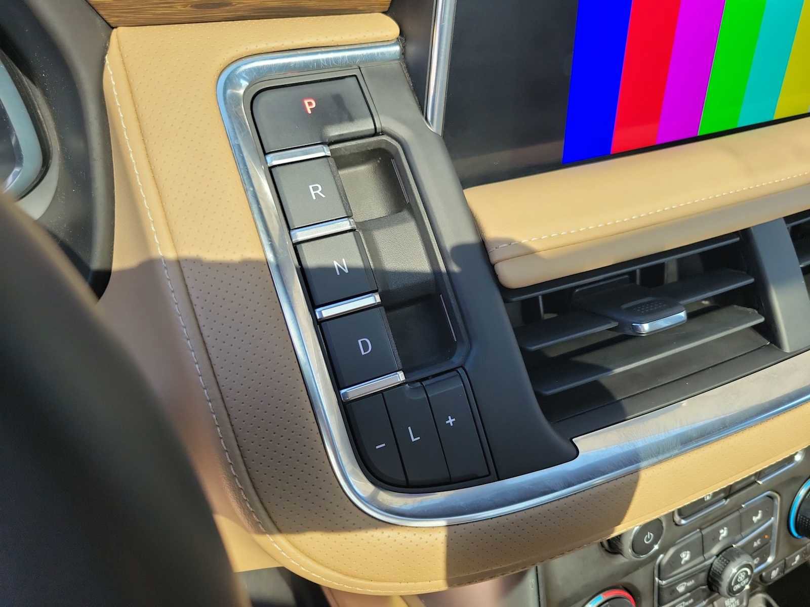 Used 2023 Chevrolet Tahoe Premier image 13