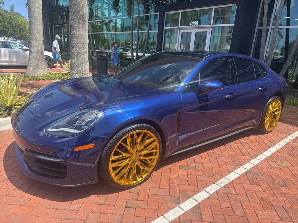Used 2022 Porsche Panamera Platinum Edition RWD image 10