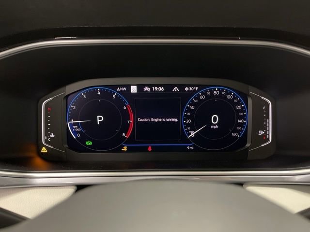 New 2026 Volkswagen Taos SEL image 14