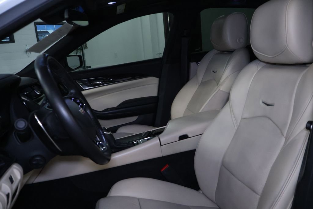 Used 2019 Cadillac CTS Luxury image 15