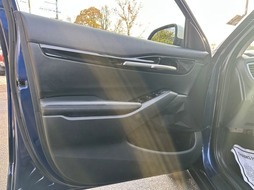 Used 2022 Kia Seltos Nightfall Edition image 9