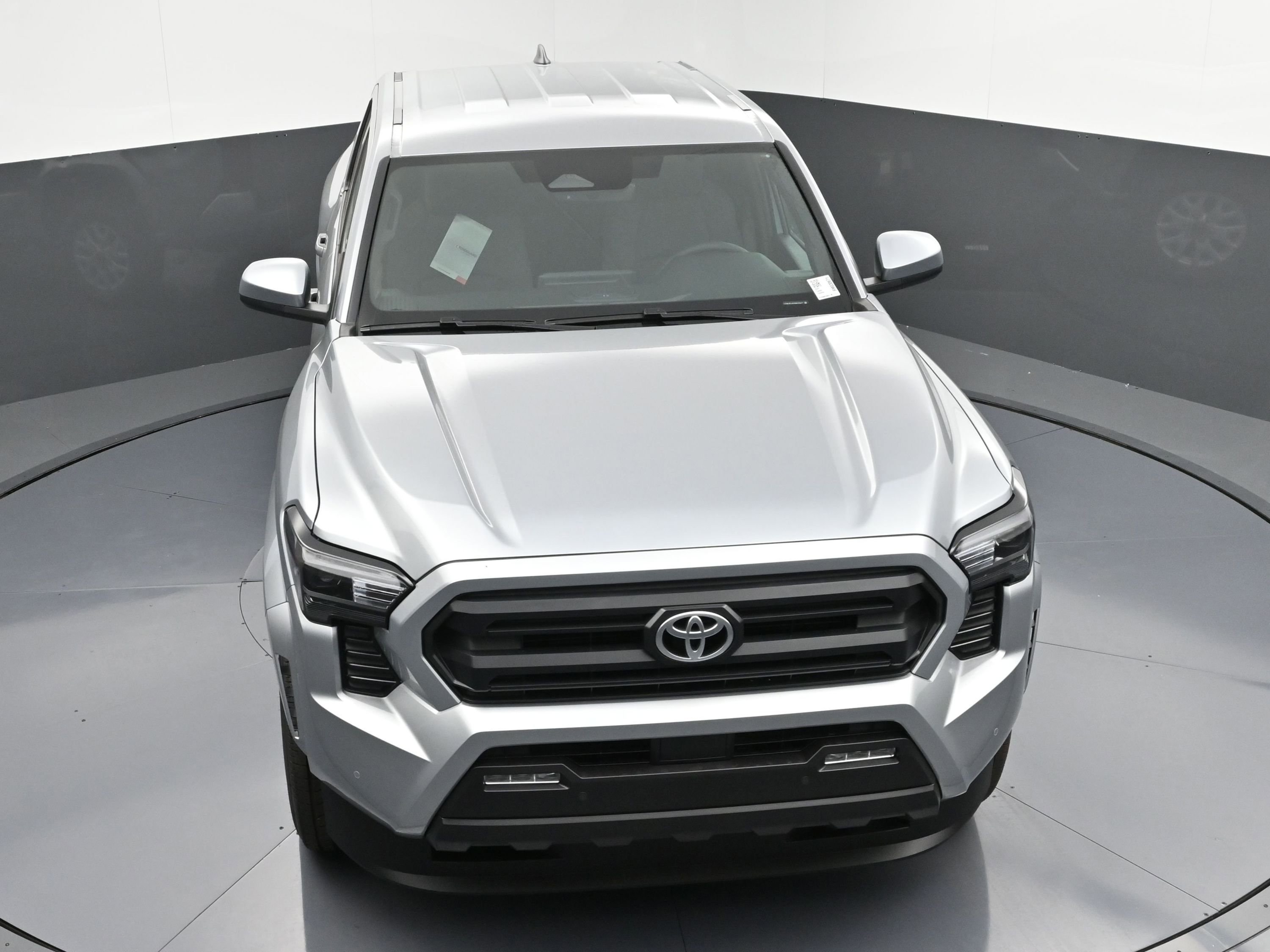 Used 2024 Toyota Tacoma SR5 w/ SR5 Upgrade Package image 35