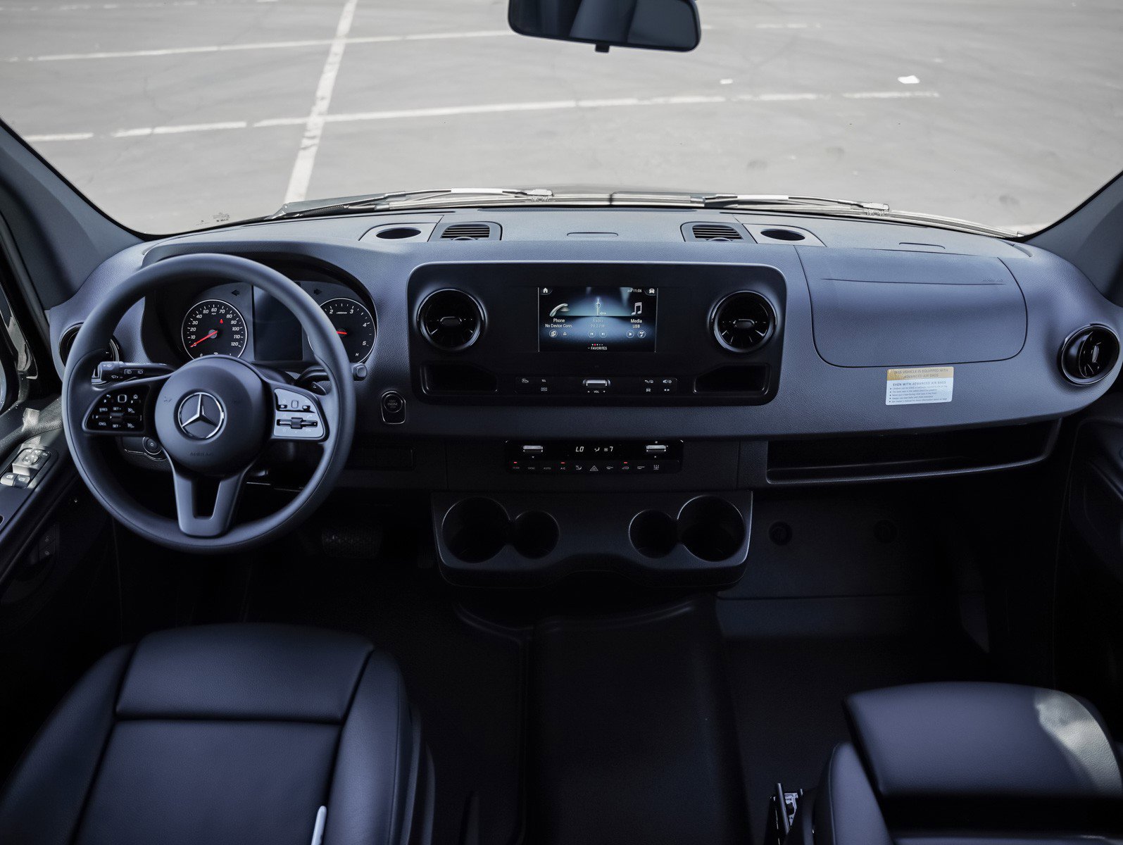 Used 2024 Mercedes-Benz Sprinter 2500 image 15