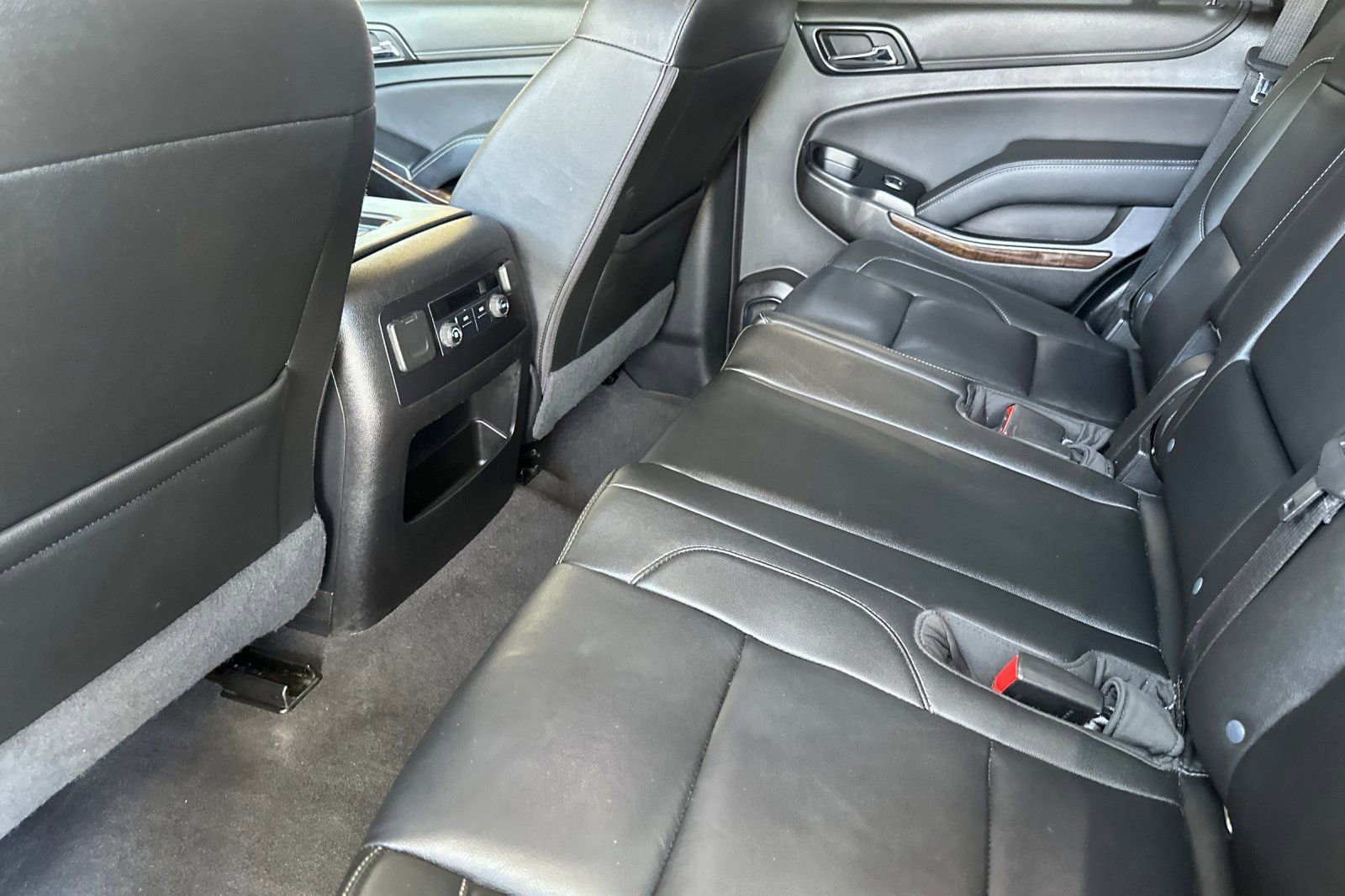 Used 2020 Chevrolet Tahoe LT AWD/4WD image 13