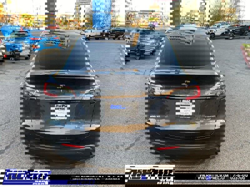 Used 2025 Tesla Model Y Long Range image 4