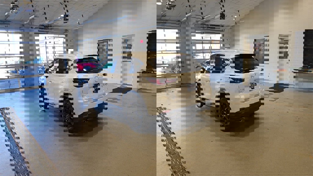 New 2025 MAZDA CX-5 Carbon Edition image 5