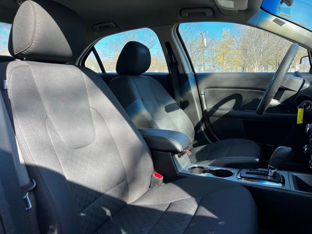 Used 2011 Ford Fusion SE FWD image 24