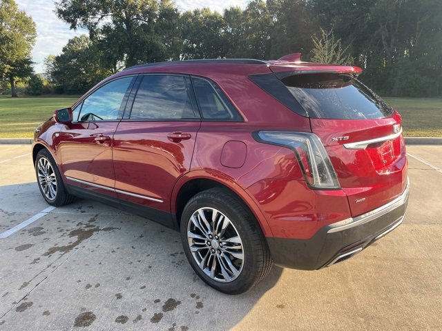 Used 2020 Cadillac XT5 Sportv image 3
