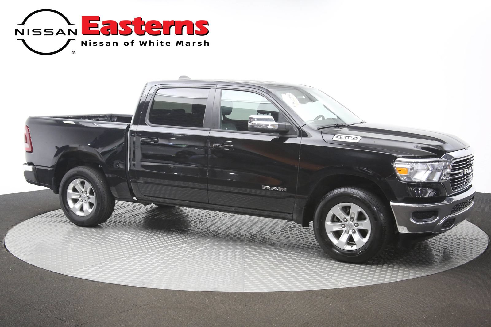Used 2024 RAM 1500 Laramie RWD image 47