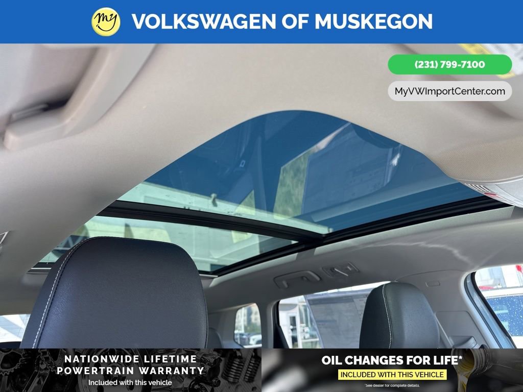 New 2025 Volkswagen Taos SE image 28