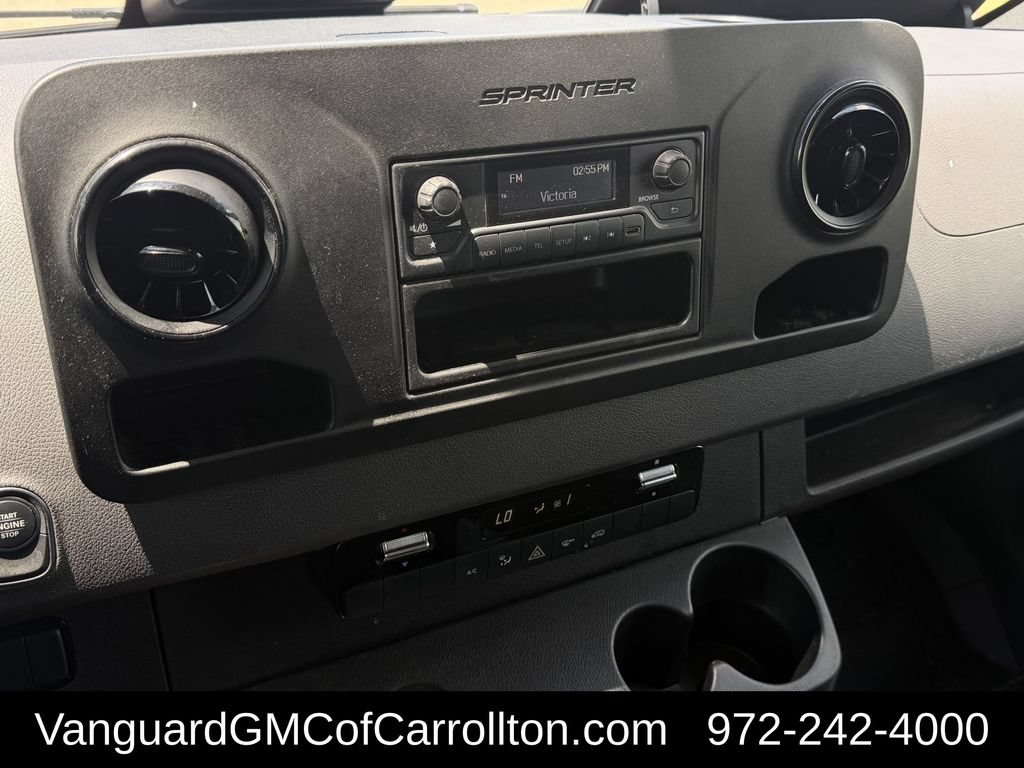 Used 2025 Mercedes-Benz Sprinter 2500 image 16