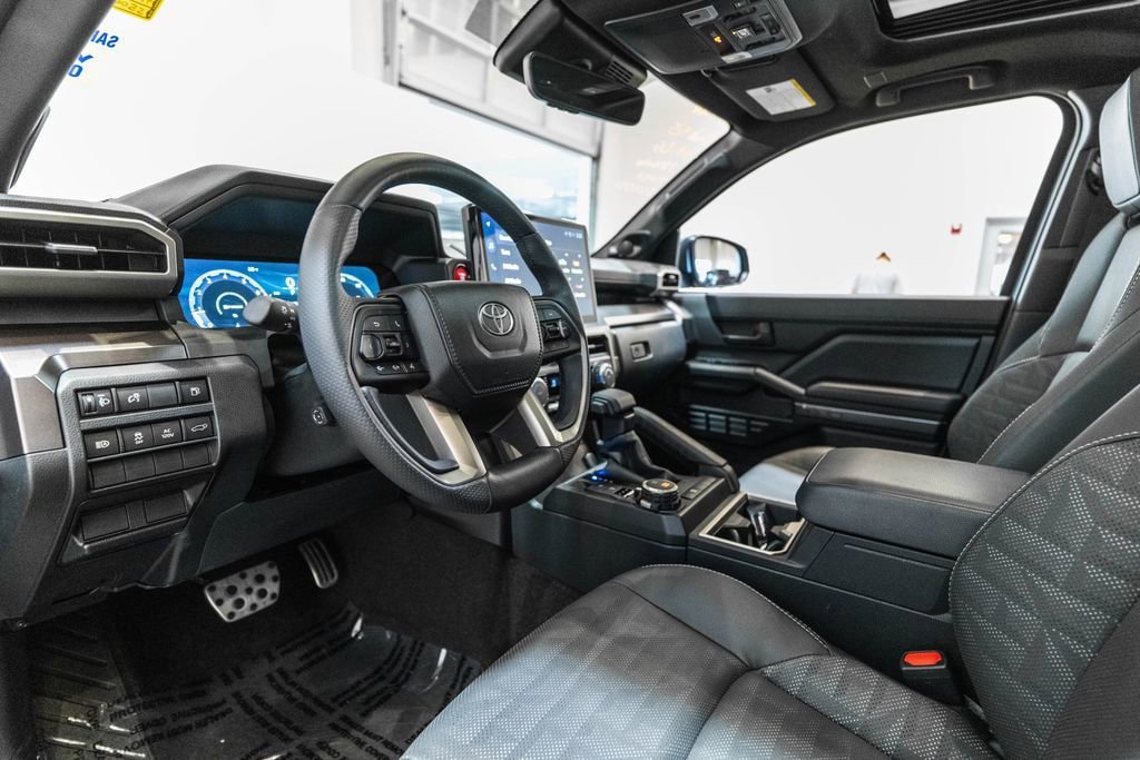 Certified 2025 Toyota 4Runner TRD Sport Premium AWD/4WD image 4