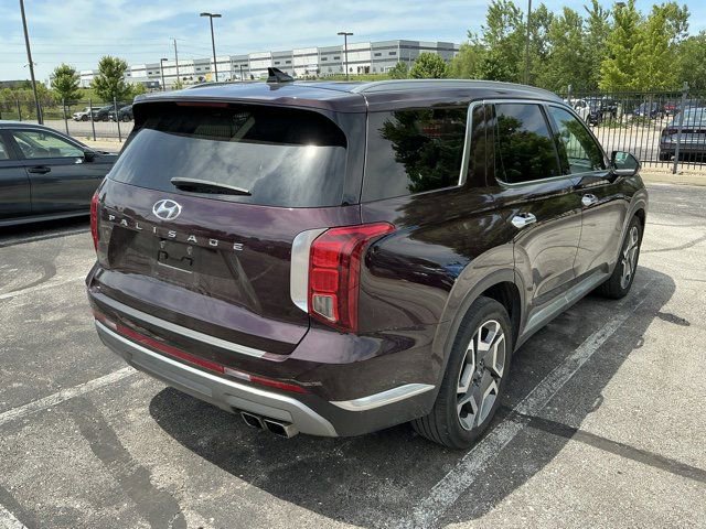 Used 2024 Hyundai Palisade Limited FWD image 6